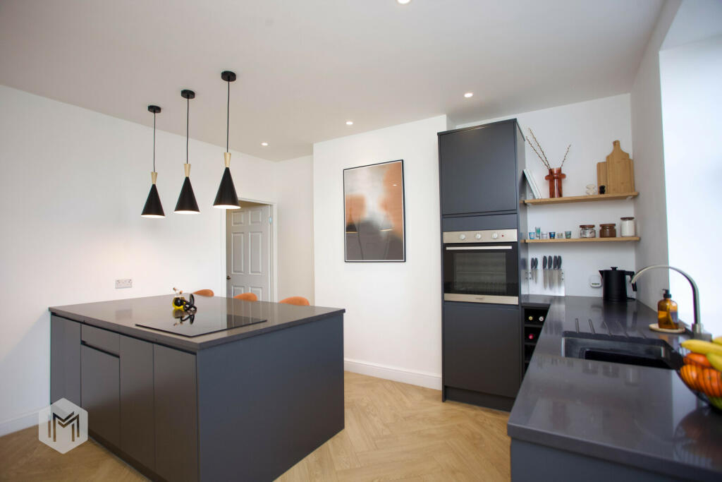 Bury Road, Rawtenstall, Rossendale, Lancashire, BB4 6JW