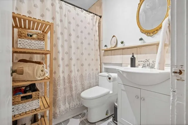 Additional image 21 of 120 GIBSON Ave