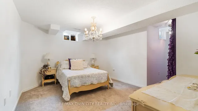 Additional image 28 of 137 Thoroughbred Blvd