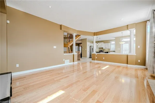 Additional image 15 of 76 Moorland Cres