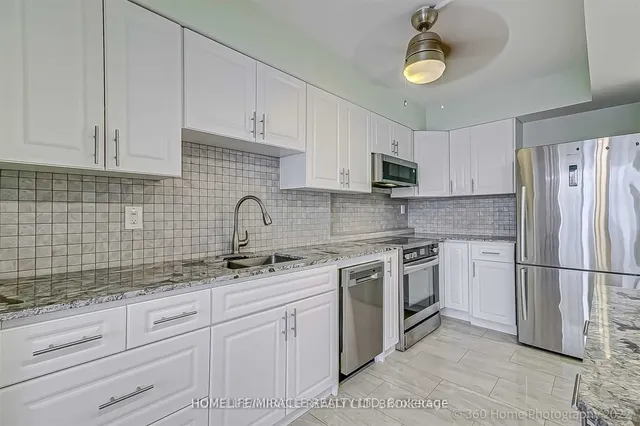 Additional image 7 of 1968 Main St Unit 1108