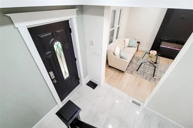 Additional image 4 of 49 CARRICK Ave