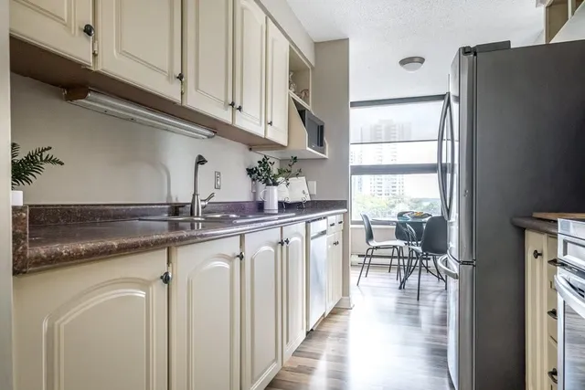 Additional image 15 of 75 QUEEN St Unit 507