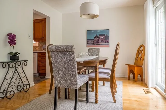 Additional image 30 of 4 KNOLLWOOD Crt