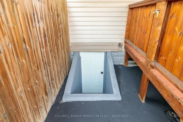 Additional image 32 of 147 Lottridge St