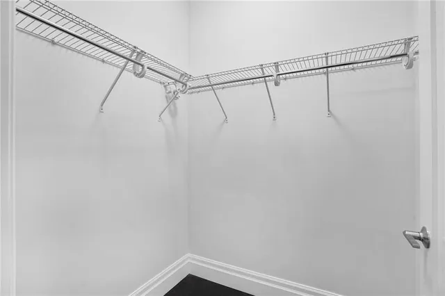 Additional image 32 of 112 King St Unit 1111