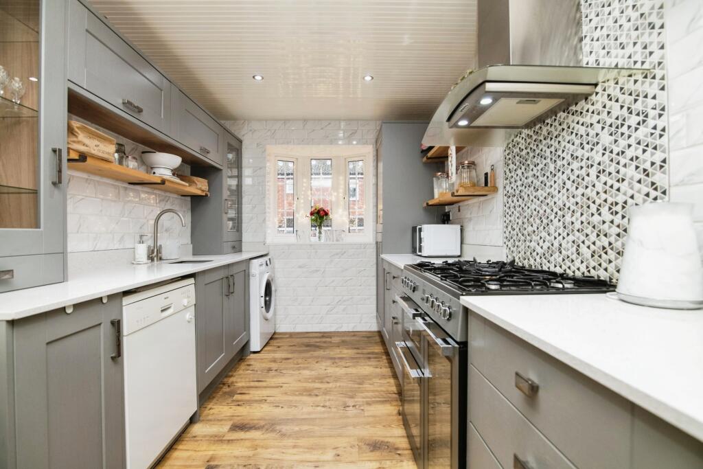 Additional image 6 of Loxley Close, REDDITCH, Worcestershire, B98