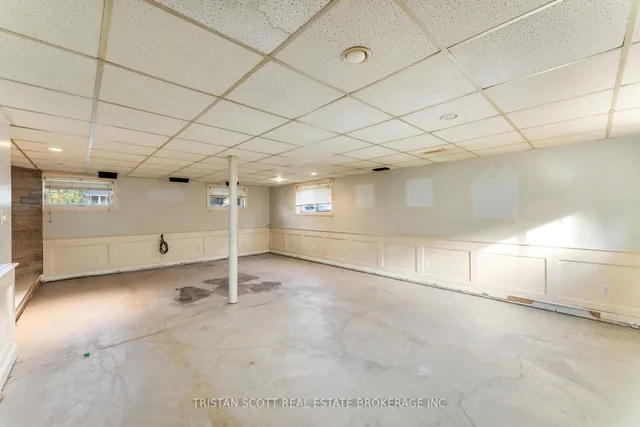 Additional image 20 of 79 Glen Castle Dr