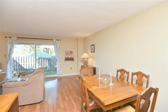 Additional image 12 of 880 LIMERIDGE Rd Unit 63