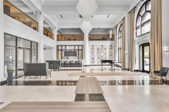 Additional image 7 of 112 King St Unit 1111