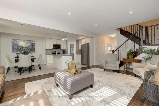 Additional image 4 of 124 SHOREVIEW Pl