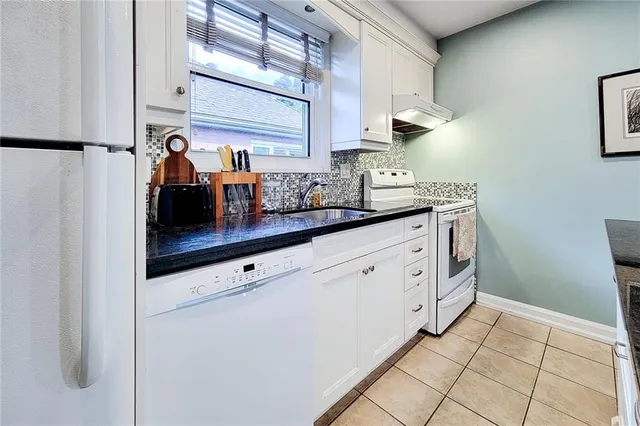 Additional image 25 of 133 CAMERON Ave