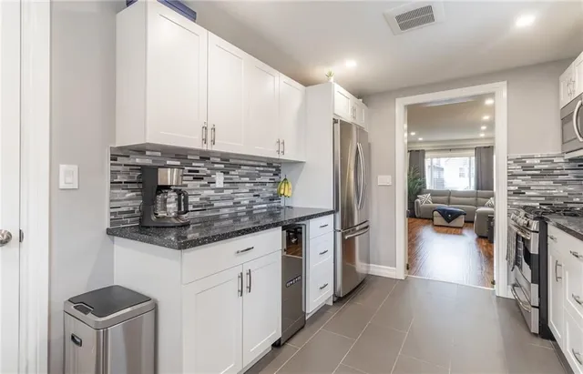 Additional image 12 of 195 KENSINGTON Ave