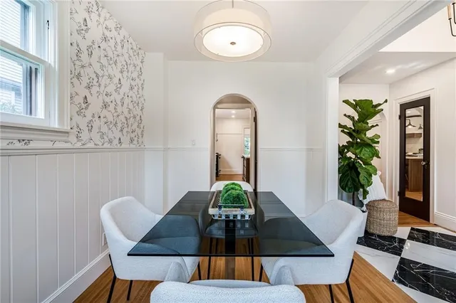 Additional image 13 of 111 LAKE AVENUE Dr