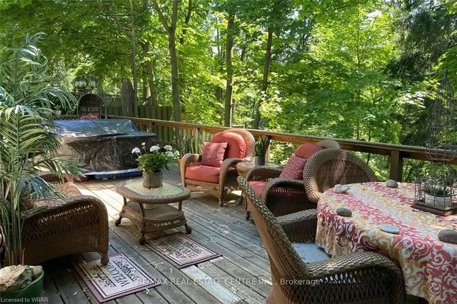 Additional image 36 of 340 Dundas St