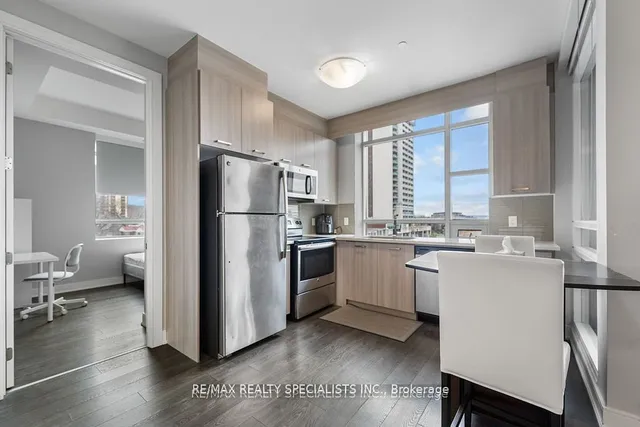 Additional image 8 of 150 Main St Unit 503