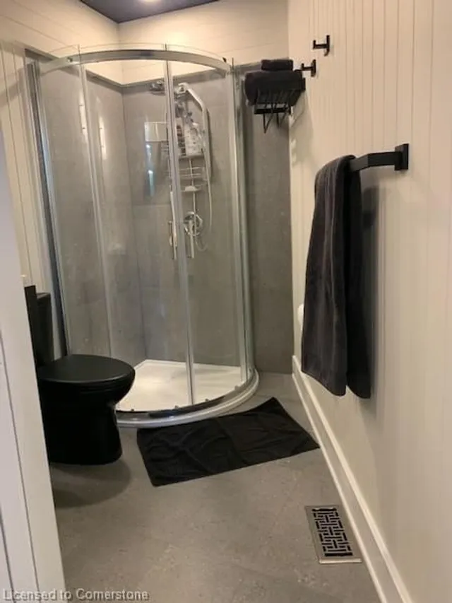 Additional image 10 of 38 Oak Ave