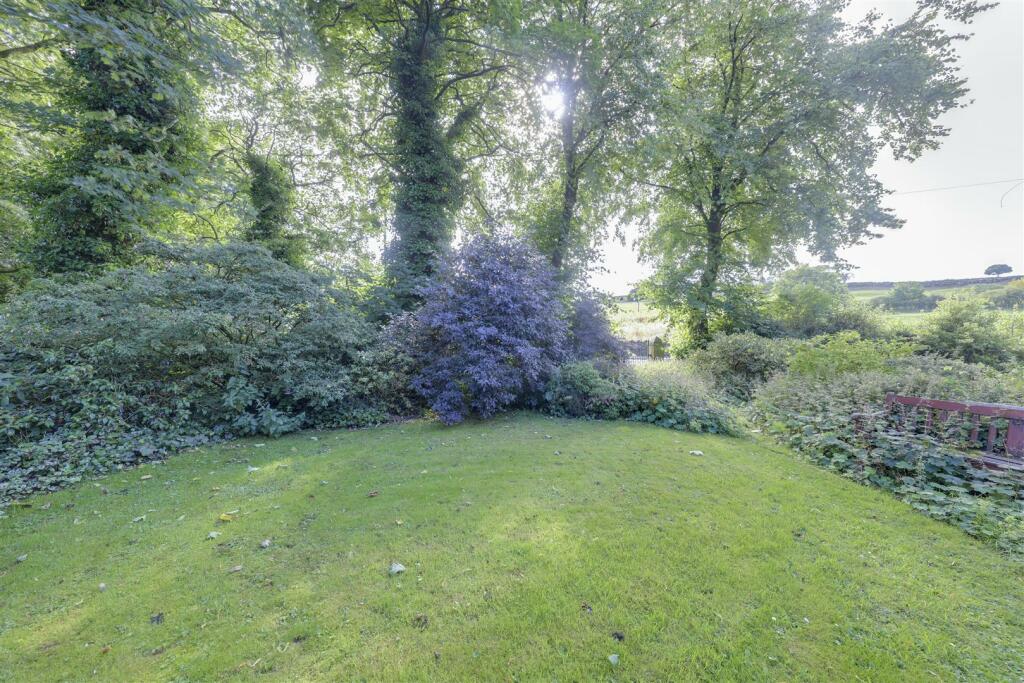 Additional image 35 of 5 Bed Character Home, ~3,000sqft, Superb Potential To Add Value