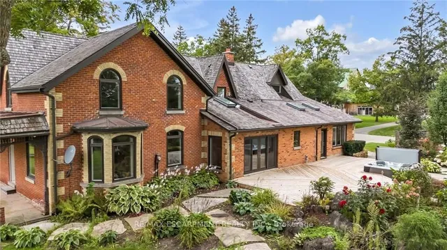 Additional image 24 of 1399 Safari Rd