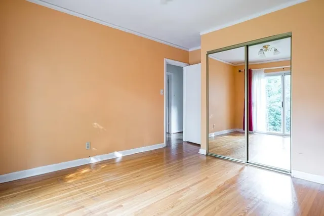 Additional image 24 of 104 HOSTEIN Dr