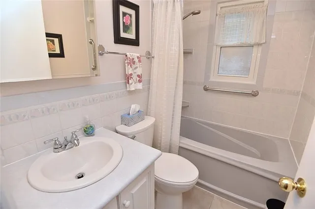 Additional image 20 of 350 FENNELL Ave