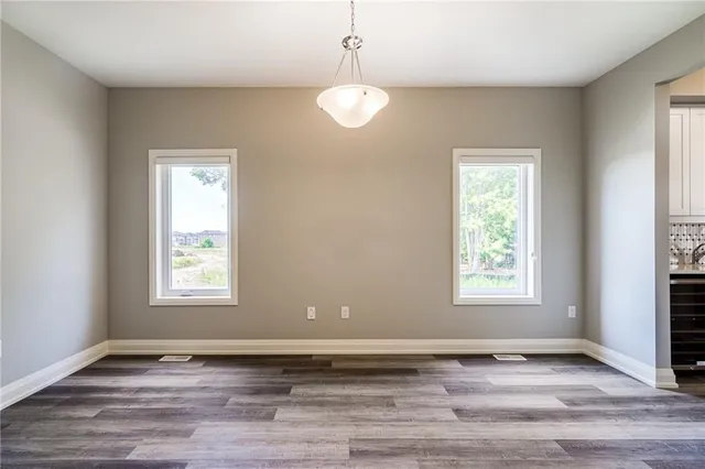 Additional image 9 of 219 KLEIN Cir