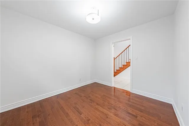 Additional image 24 of 494 DICENZO Dr