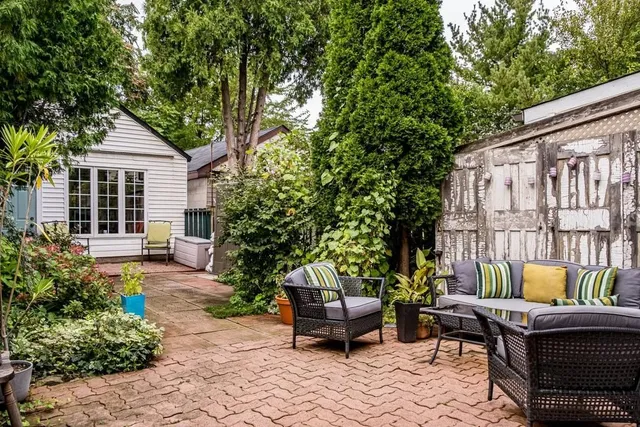 Additional image 40 of 187 CAROLINE St