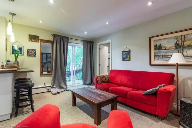 Additional image 36 of 40 Robinson St Unit 307