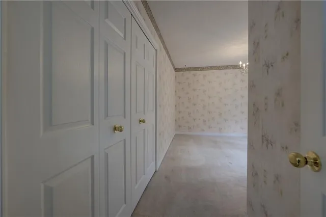 Additional image 21 of 120 BEDDOE Dr Unit 21