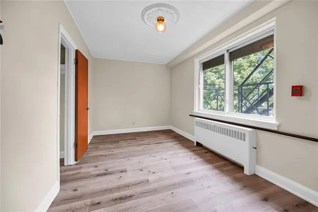 Additional image 12 of 802 KING St Unit 5