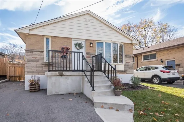 Additional image 3 of 33 Harold St