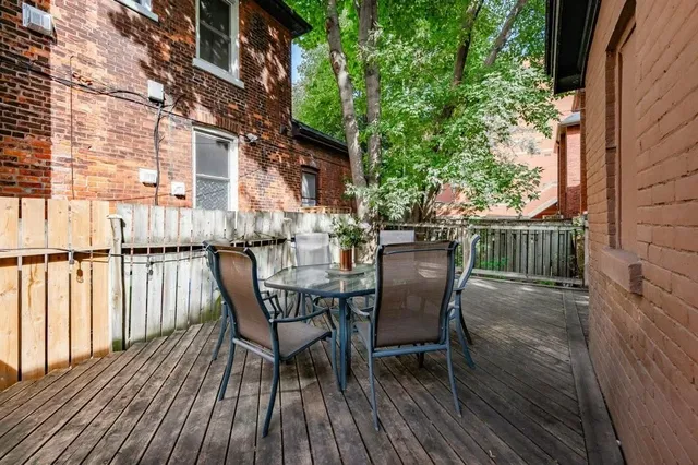 Additional image 15 of 130 MARKET St