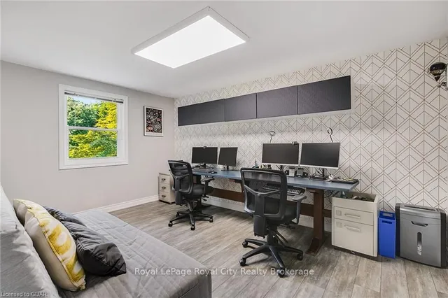 Additional image 28 of 20 WILDAN Dr