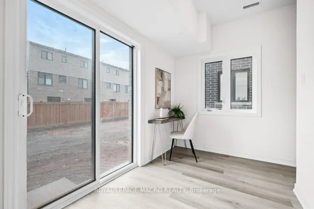 Additional image 32 of 12 Reid Ave