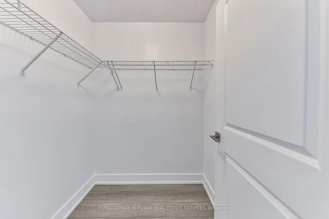 Additional image 13 of 460 Dundas St Unit 705