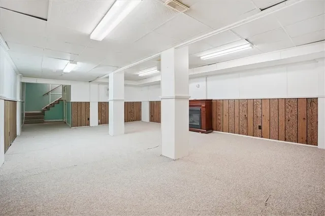 Additional image 29 of 408 COCHRANE Rd