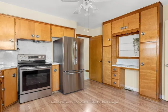 Additional image 11 of 139 Tragina Ave