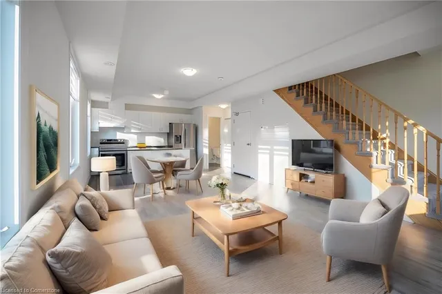 Additional image 2 of 383 Dundas St Unit 45