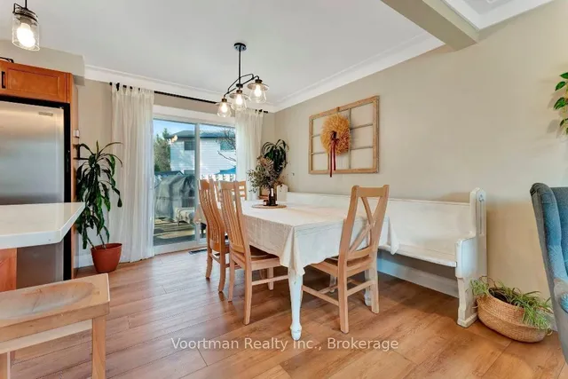 Additional image 4 of 8 Grenoble Rd