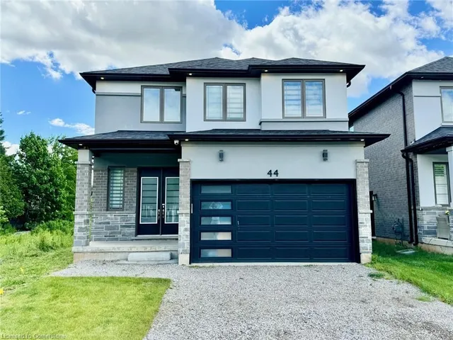 44 Miller Dr