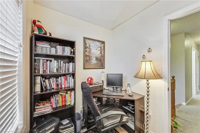 Additional image 28 of 86 Glendarling Cres