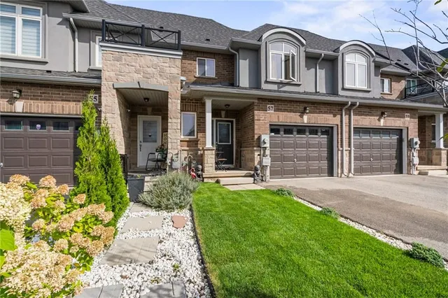 Additional image 3 of 57 PINOT Cres
