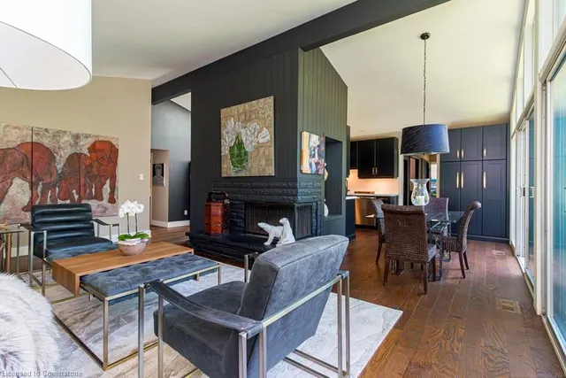 Additional image 9 of 858 Montgomery Dr