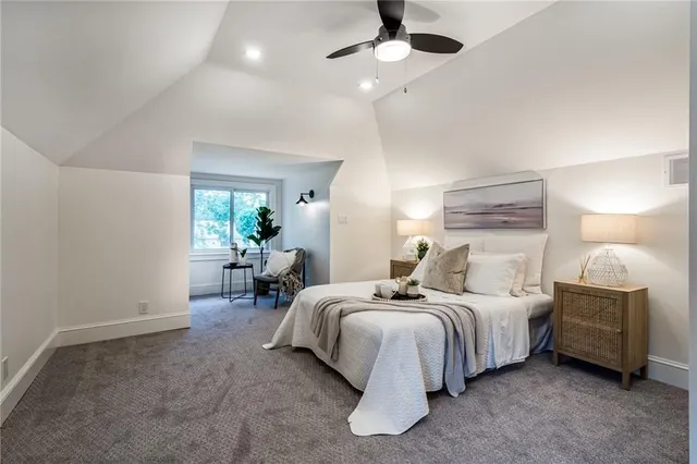 Additional image 33 of 111 LAKE AVENUE Dr