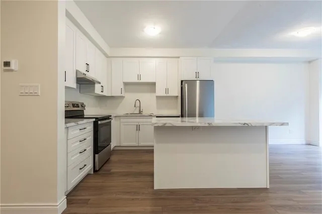 Additional image 8 of 100 BEDDOE Dr Unit 92