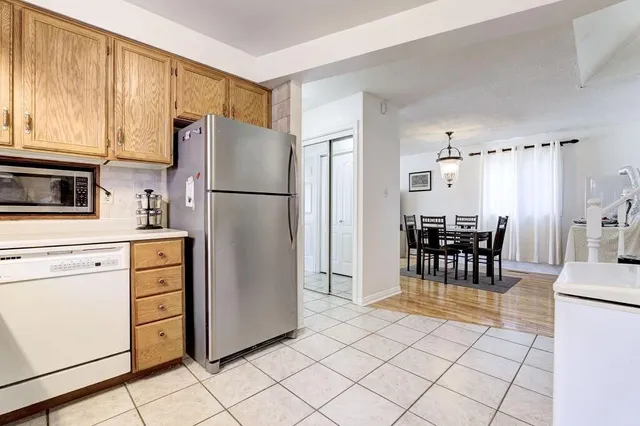 Additional image 19 of 591 TEMPLEMEAD Dr