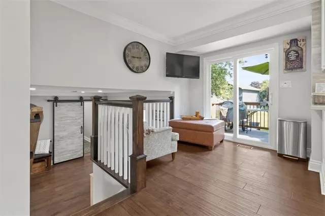 Additional image 18 of 2 CAREY St