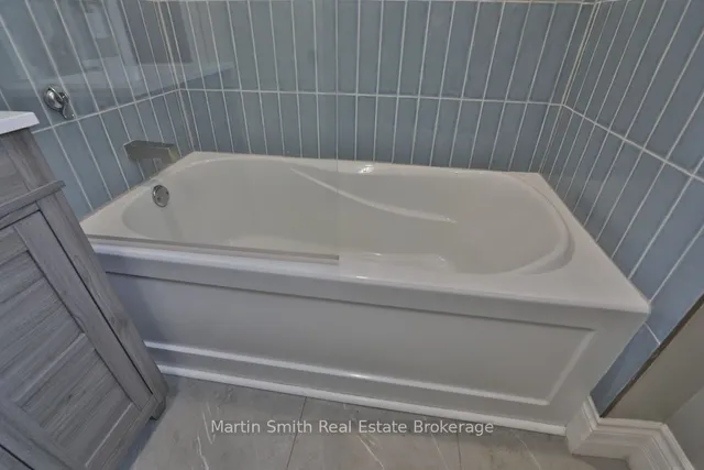 Additional image 23 of 456 King William St