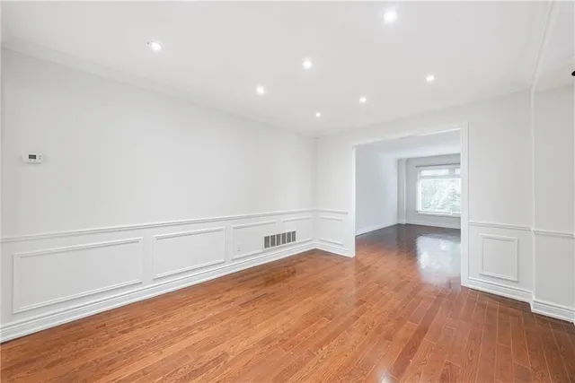 Additional image 18 of 494 DICENZO Dr